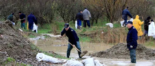 Cod galben de inundații pe râuri din 5 județe