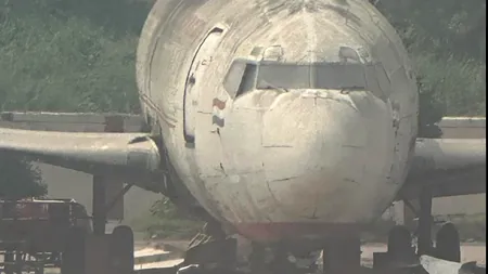Un avion Boeing 737, găsit 