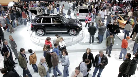 Porsche, ofensivă în China cu un supercar de 2,2 milioane de dolari însoțit de SUV-ul Macan