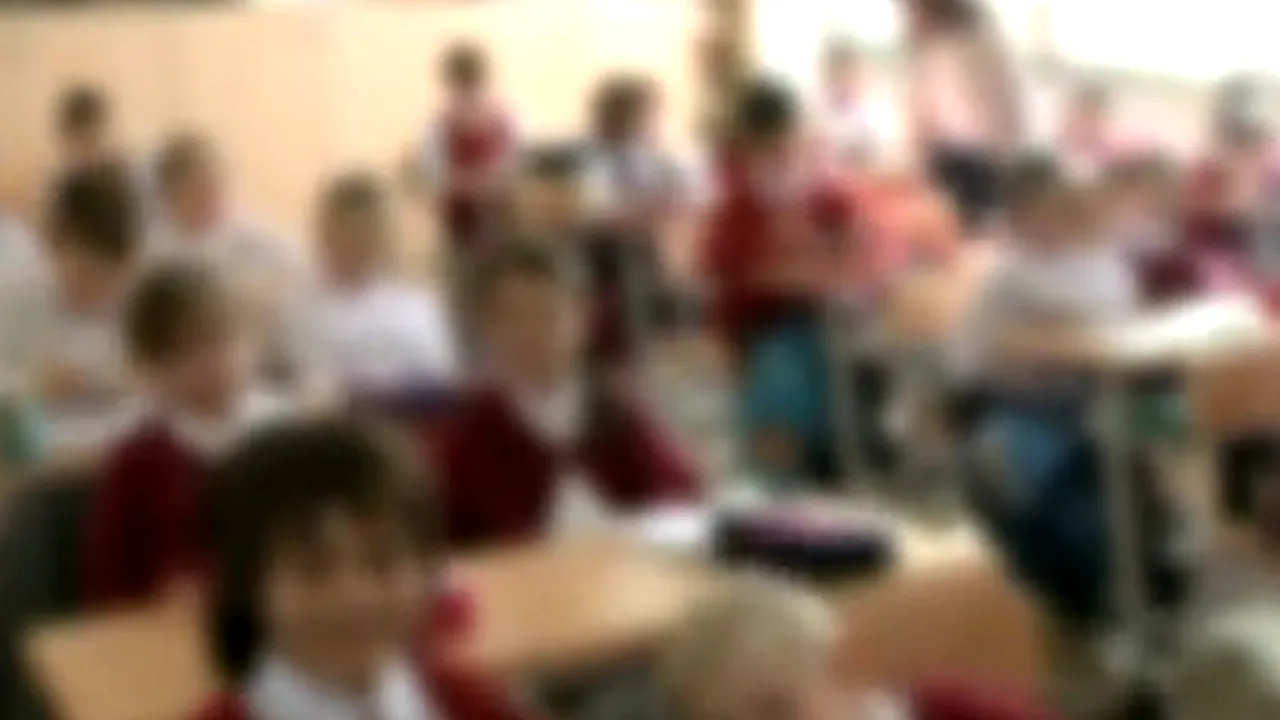 Alertă TBC la o școală din Craiova: 300 de copii, duși la spital pentru a fi testați