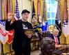Se caută înlocuitor pentru Space X, compania lui Musk. Administrația Trump tatonează companii RIVALE