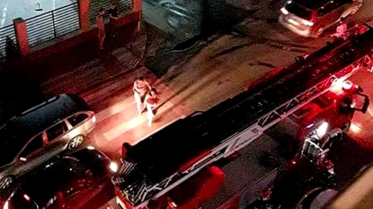 Explozie într-o clădire din Timișoara. Un bărbat a fost prins sub dărâmături