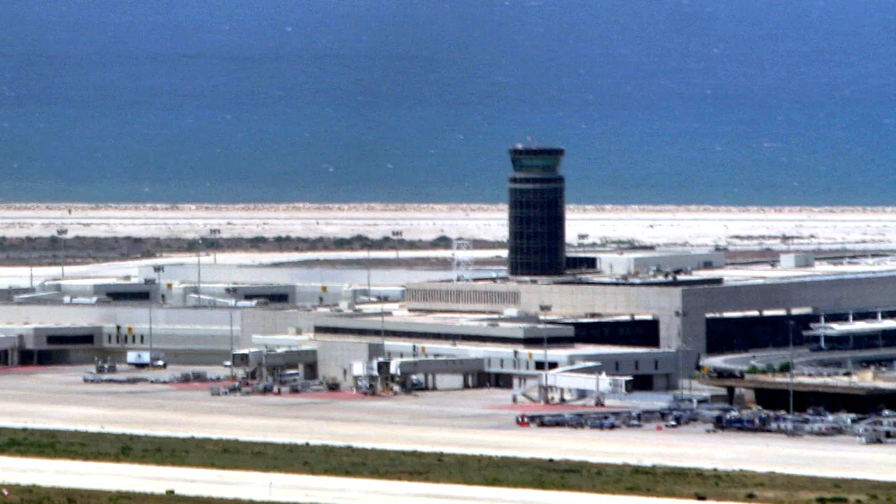 Captură stupefiantă a poliției libaneze: ce au găsit în avionul unui prinț saudit