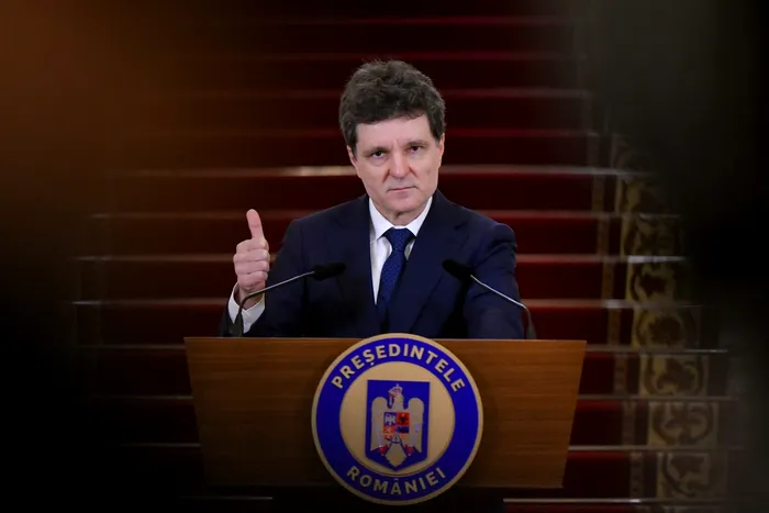AUR îi cere lui Nicușor Dan să desemneze de urgență un prim-ministru Să respecte Constituția, fără alte invenții de tip «consultări informale»”