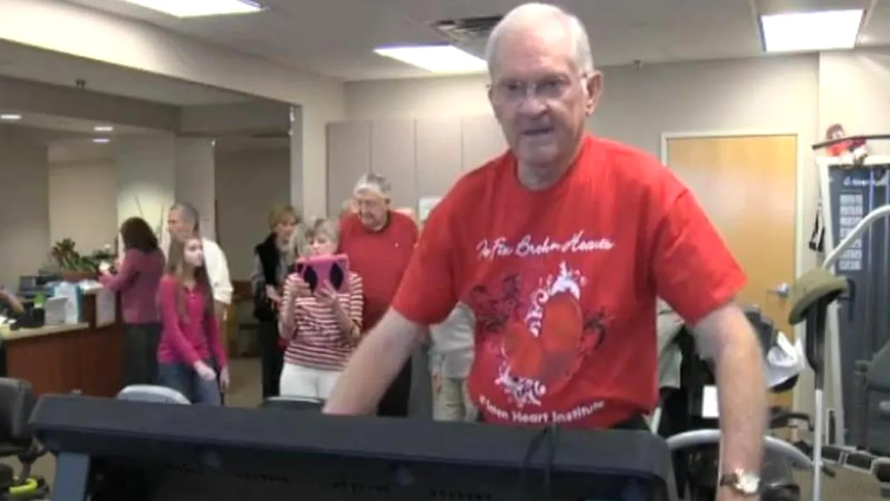 FOTO. Bătrânul care a făcut 