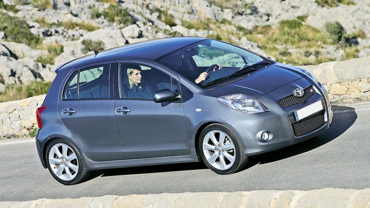 Toyota a chemat pentru verificări 185.000 de automobile, cele mai multe fiind modele Yaris