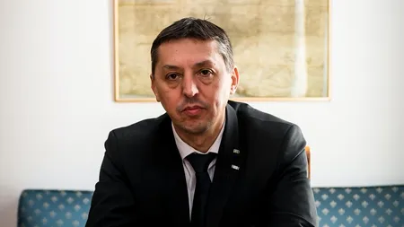 Ministrul Educației: 