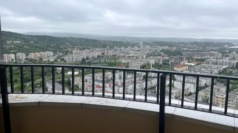 Cât costă un PENTHOUSE în cel mai înalt turn cu locuințe din Cluj-Napoca. Clădirea are un lift panoramic unic