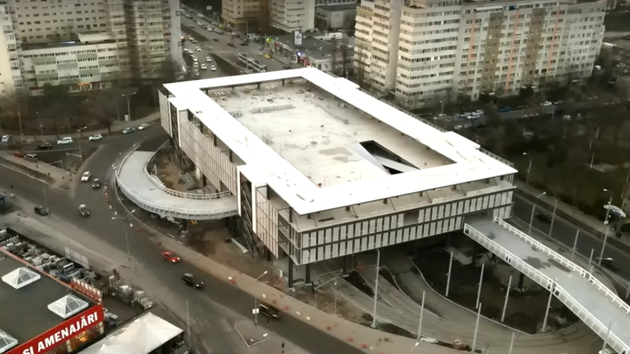 Nicușor Dan a anunțat când se va deschide parcarea de la Pantelimon, începută acum 10 ani. „Este o invitație pentru toate persoanele care intră în București să lase mașina în parcare”