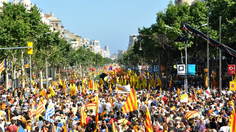 Criza din Catalonia îngrijorează UE: Merkel l-a sunat Juncker 