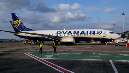 GREVĂ de proporții la RYANAIR: Personalul se revoltă din cauza condițiilor de muncă și a salariilor mici