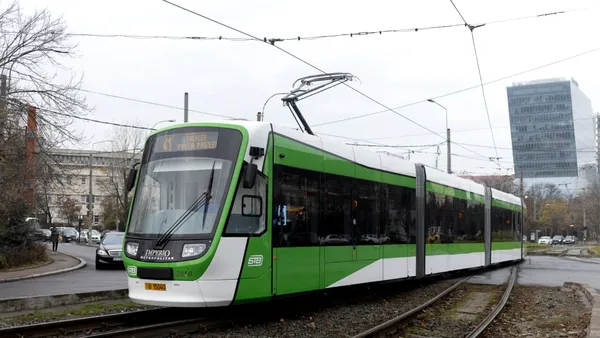 Societatea de Transport Bucureşti (STB) invită copiii, de 1 iunie, la Depoul Dudeşti:”Vor avea parte de plimbări cu tramvaiul și ateliere de creaţie”