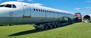 Un avion de linie scos din uz a devenit ATRACȚIE pentru turiști, în Timiș: „E un proiect unic. Nu pot să zic că am văzut undeva în România așa ceva”