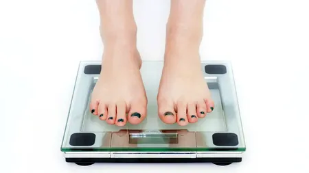 Care este de fapt motivul pentru care ne ÎNGRĂȘĂM mai repede după o cură de slăbire. Ce amplifică senzația de foame