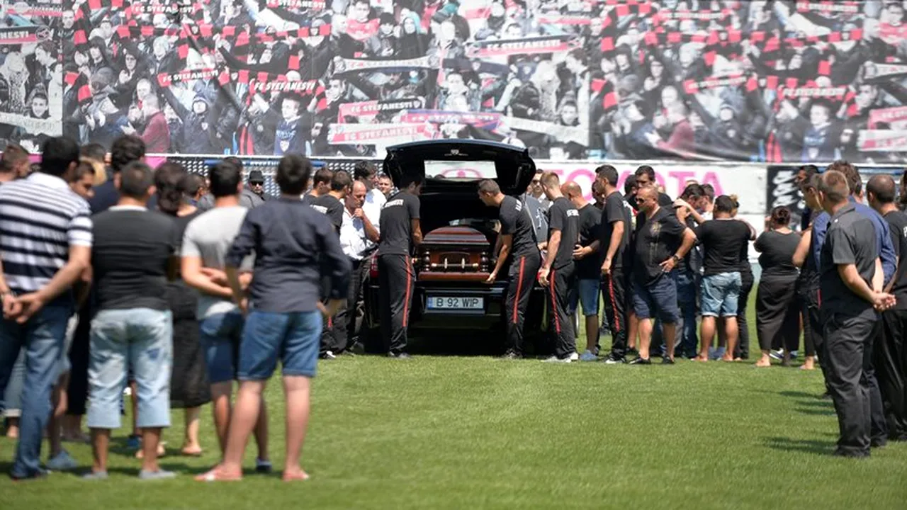 Peste o mie de oameni, limuzine și grătare la funeraliile lui Nae Nicolae