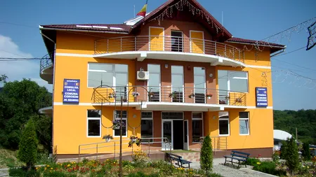 Scandal la o primărie din Maramureș. Angajații erau puși să facă ordine în locuința Secretarului General al MAI