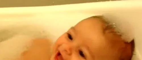 Viața unui bebeluș de un an în șapte minute. VIDEO