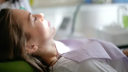 Pacientă bolnavă de cancer, lăsată singură în ultimele zile de viață pentru că soțului i s-a refuzat accesul în spital. Ce au decis judecătorii