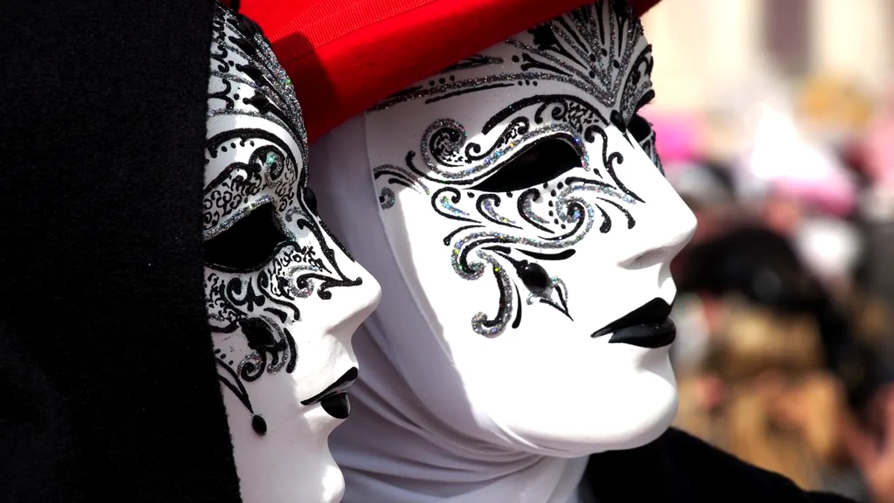 Carnavalul de la Veneția se închide de teama coronavirusului