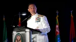 Militarii americani din Orientul Mijlociu vor fi nevoiți să predea telefoanele mobile. Șeful CENTCOM avertizează că videoclipurile lor ajută Iranul
