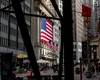 Analist: Războiul comercial declanșat de TRUMP este „împotriva americanilor” /Liderul SUA „se va confrunta cu alegerile intermediare”