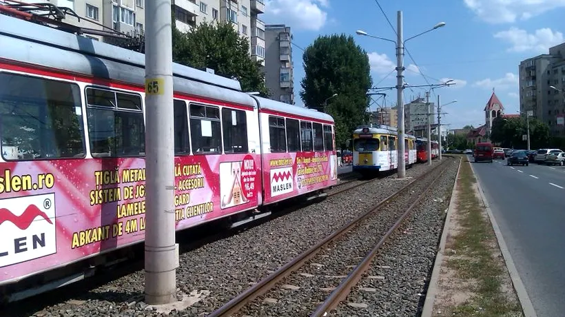 Două tramvaie s-au ciocnit în Arad, două femei fiind rănite ușor
