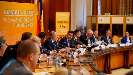 Masă Rotundă „Prietenia Româno-Polonă” la Parlament / George SIMION: „Jarosław Kaczyński mi-a trimis un mesaj de sprijin pentru candidatura mea”