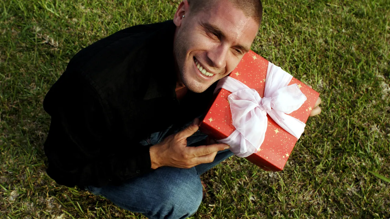 Șase senatori vor declararea oficială a unei Zile a Bărbatului. În expunerea de motive este citată Wikipedia