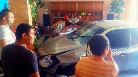 Nu e trucaj: această imagine a fost surprinsă duminică seara în sufrageria unui brăilean