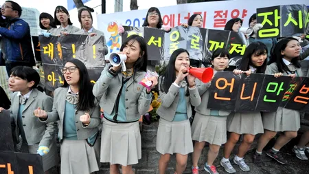 Ce înseamnă pentru Coreea de Sud  examenul de admitere la facultăți: restricții de trafic aerian și rutier, exerciții militare reprogramate