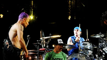 CONCERTUL RED HOT CHILI PEPPERS. Peste 45.000 de persoane sunt așteptate. Biletele au fost suplimentate - GALERIE FOTO