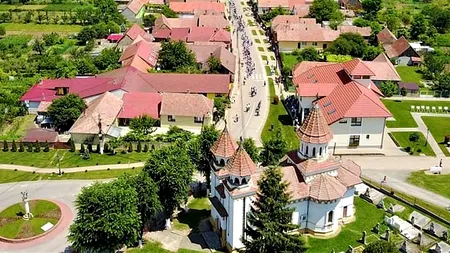 1 DECEMBRIE. Comuna din România care arată mai bine decât majoritatea orașelor. Povestea de succes a primarului care a eliminat birocrația și a aplicat filosofia ”vreau o țară ca afară” (EXCLUSIV)