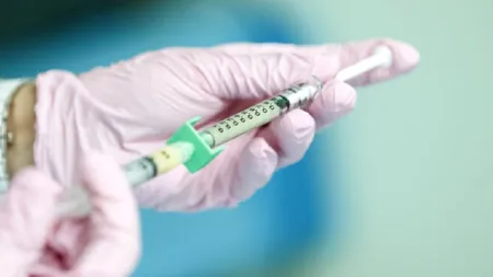 Canada, prima țară care aprobă vaccinul Pfizer pentru copiii peste 12 ani