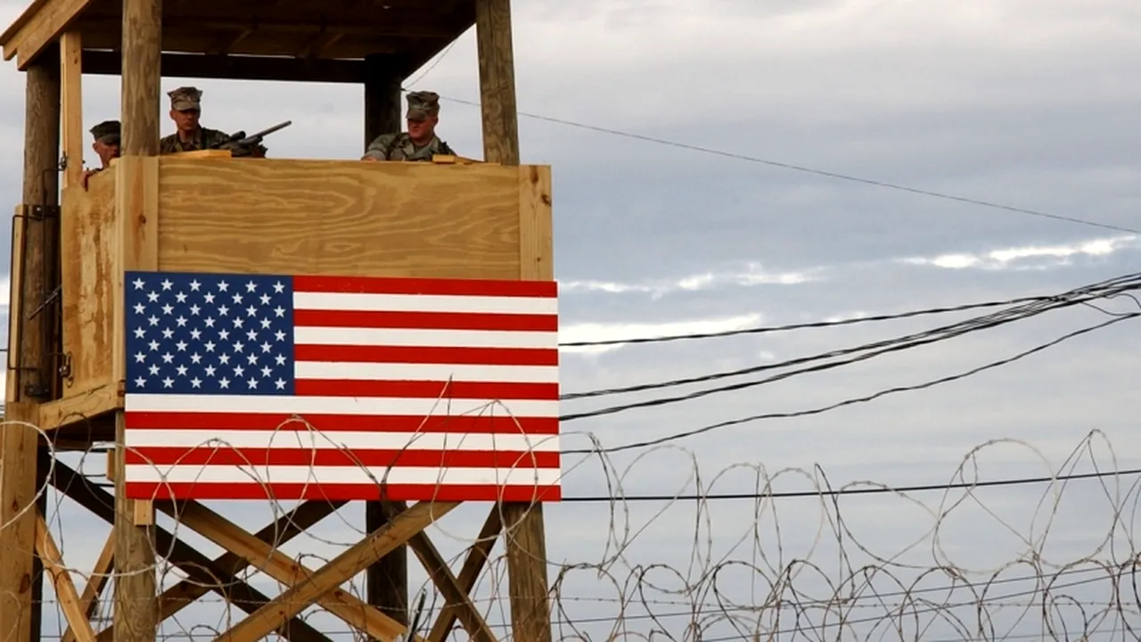 Statele Unite ale Americii încearcă să-i plătească Cubei 4.000 de dolari pe an pentru a închiria Guantanamo Bay