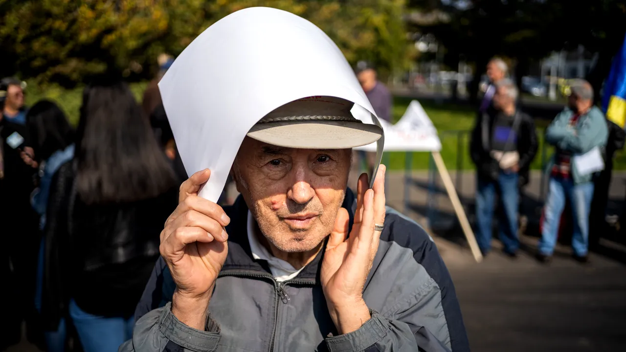 Legea pensiilor a fost respinsă „la mustață