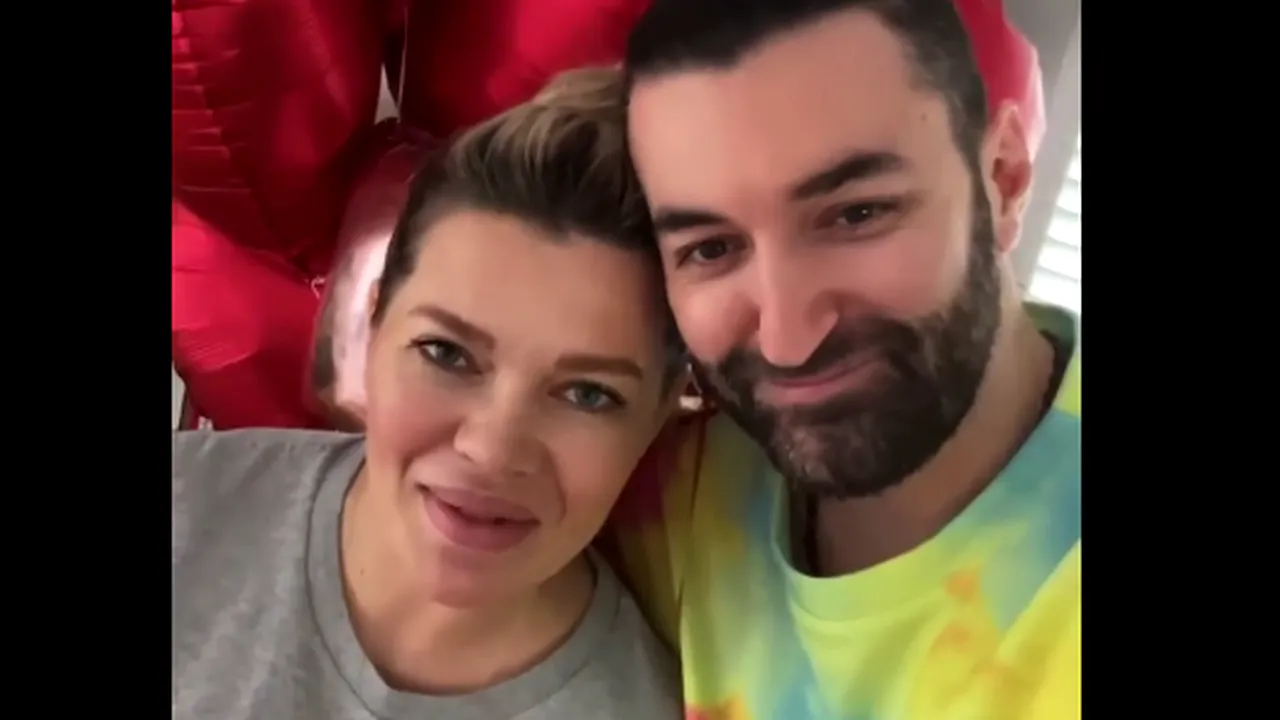 Smiley și Gina Pistol, primul mesaj după ce și-au adus fetița acasă: „Suntem bine, sănătoși, iar asta e minunat”(VIDEO)