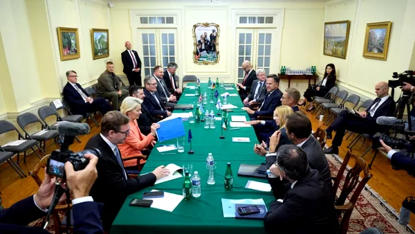 Ursula von der Leyen salută discuțiile organizate de TRUMP /„Colaborăm asupra garanțiilor de securitate pentru Ucraina”