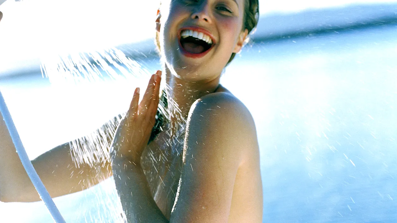 CONSTANȚA și MAMAIA rămân FĂRĂ APĂ CALDĂ. Romgaz SISTEAZĂ livrările de gaze începând de sâmbătă