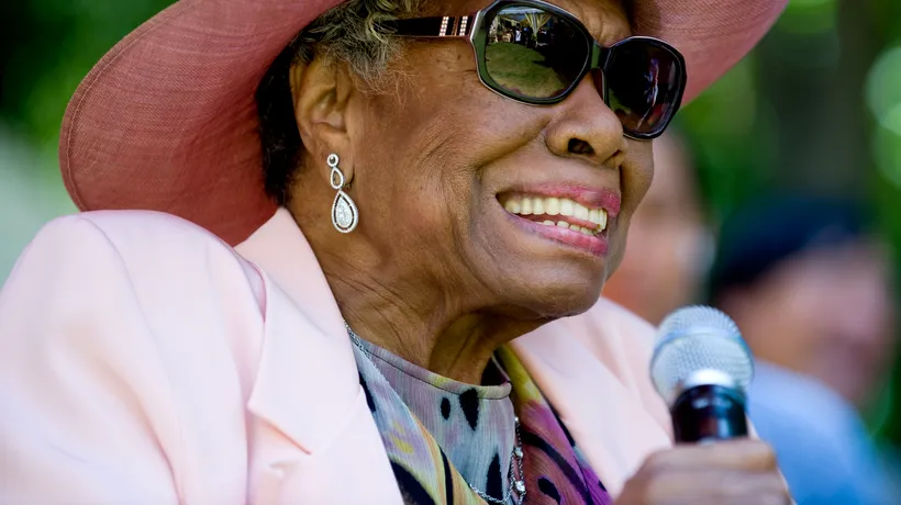 Poeta americană Maya Angelou a murit la vârsta de 86 de ani
