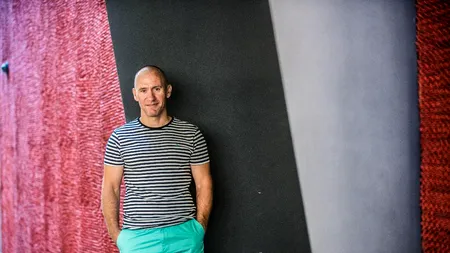 Reușesc să controlez CREATIV filmele pe care le fac. Regizorul Radu Muntean simte AMENINȚAREA cenzurii ideologice