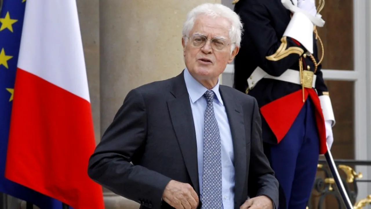 Fostul premier francez Lionel Jospin, președintele unei comisii pentru 