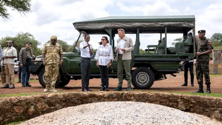 Klaus Iohannis îşi începe, luni, vizita în Republica CABO VERDE / Este penultima oprire din cadrul turneului african