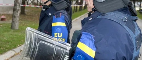 Înalți responsabili din cadrul Misiunii europene din Kosovo, acuzați că au acceptat mită pentru clasarea unor dosare sensibile