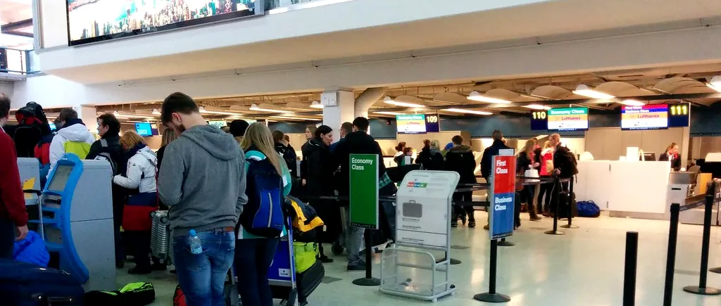 Aglomerație pe Aeroportul Otopeni, din cauza noilor restricții. „Pasagerii au fost recalcitranți cu personalul de control”. A fost nevoie de intervenția jandarmilor