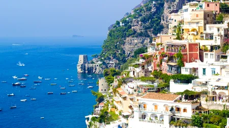 Top cinci destinații unde te poți bucura de munte și de mare în același timp - GALERIE FOTO