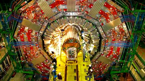 Două particule noi, descoperite de cercetătorii de la CERN