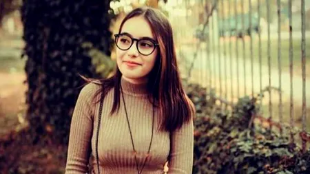 „Ce m-a învățat școala?” Șefa de promoție de la Colegiul „Mihai Viteazu” din Ineu, SEMNAL DE ALARMĂ: „Să mint, să-mi șterg cu buretele personalitatea”