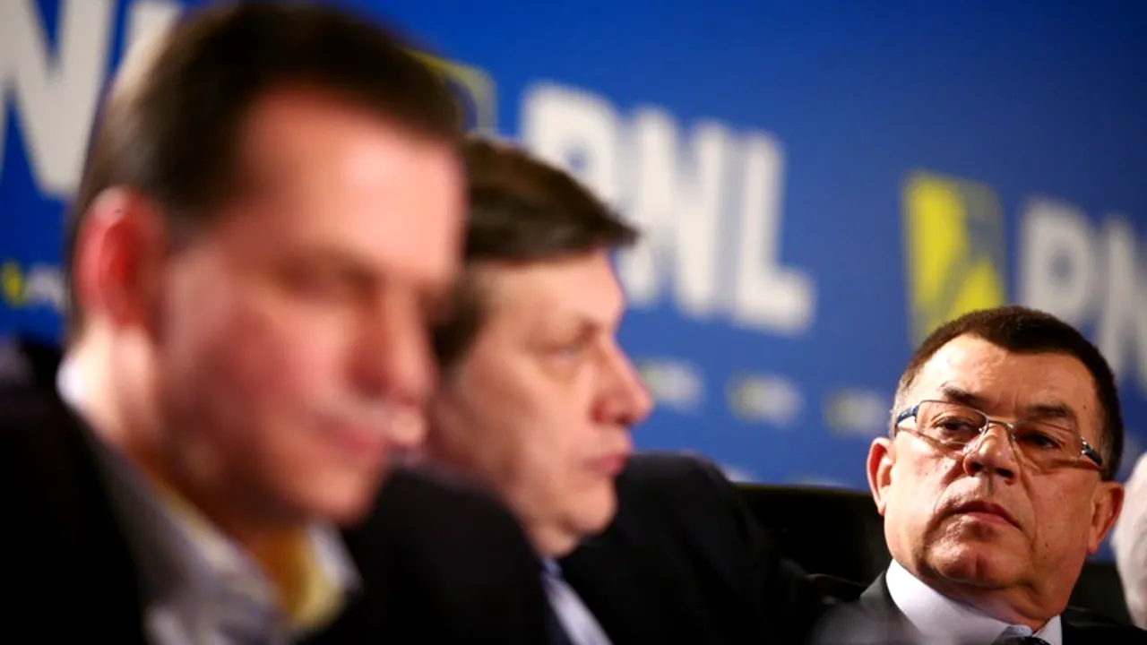 Liberalii cer excluderea lui Radu Stroe din partid