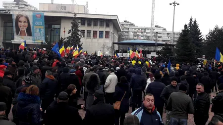 Peste 6.000 de oameni la un miting organizat de PSD în Pitești: „Votul meu din 11 decembrie contează