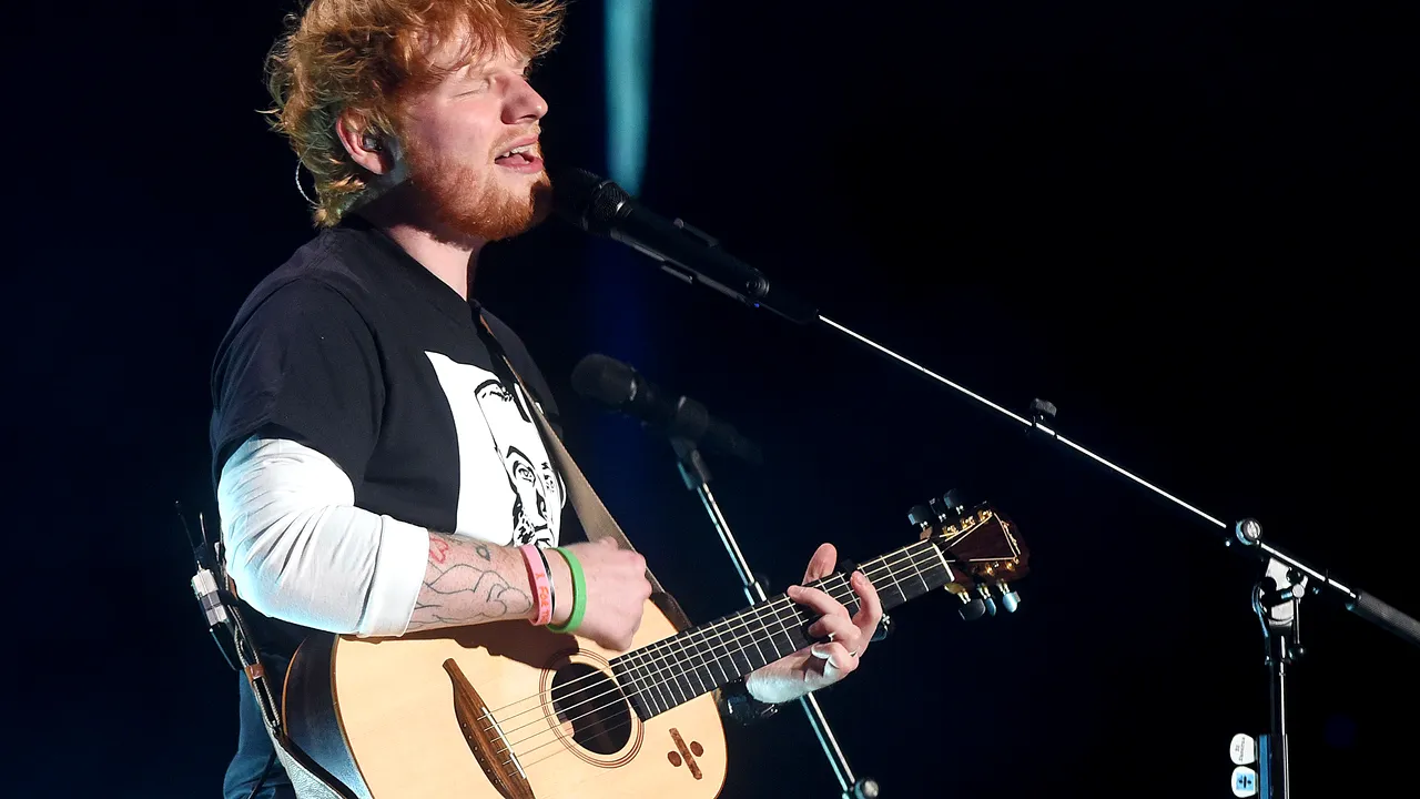 Ce a făcut Ed Sheeran pentru a scăpa de vecinii care se  plângeau că face prea mult zgomot